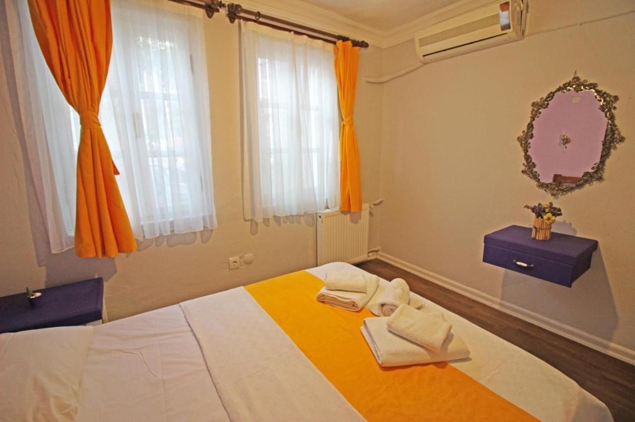 Eflatun Konuk Evi Hotel Canakkale Exterior photo